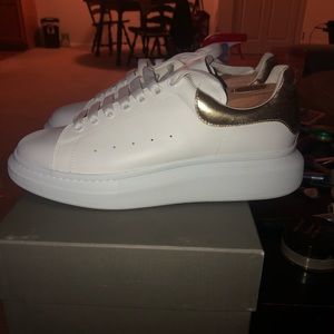 Oversized Alexander McQueen men’s sneakers